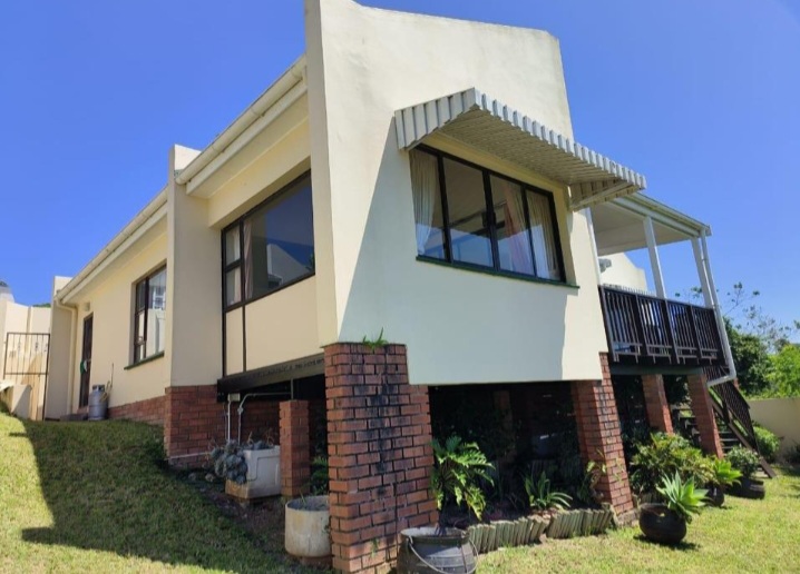 3 Bedroom Property for Sale in Beacon Bay Eastern Cape